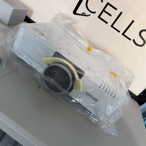 Epson l530u laser 3lcd - laser,